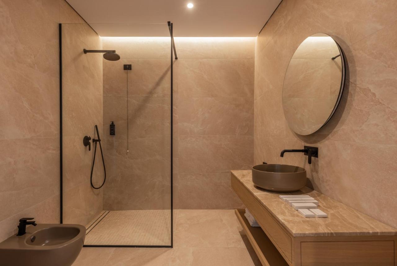 דרמי Beyond A Luxury Boutique Hotel מראה חיצוני תמונה