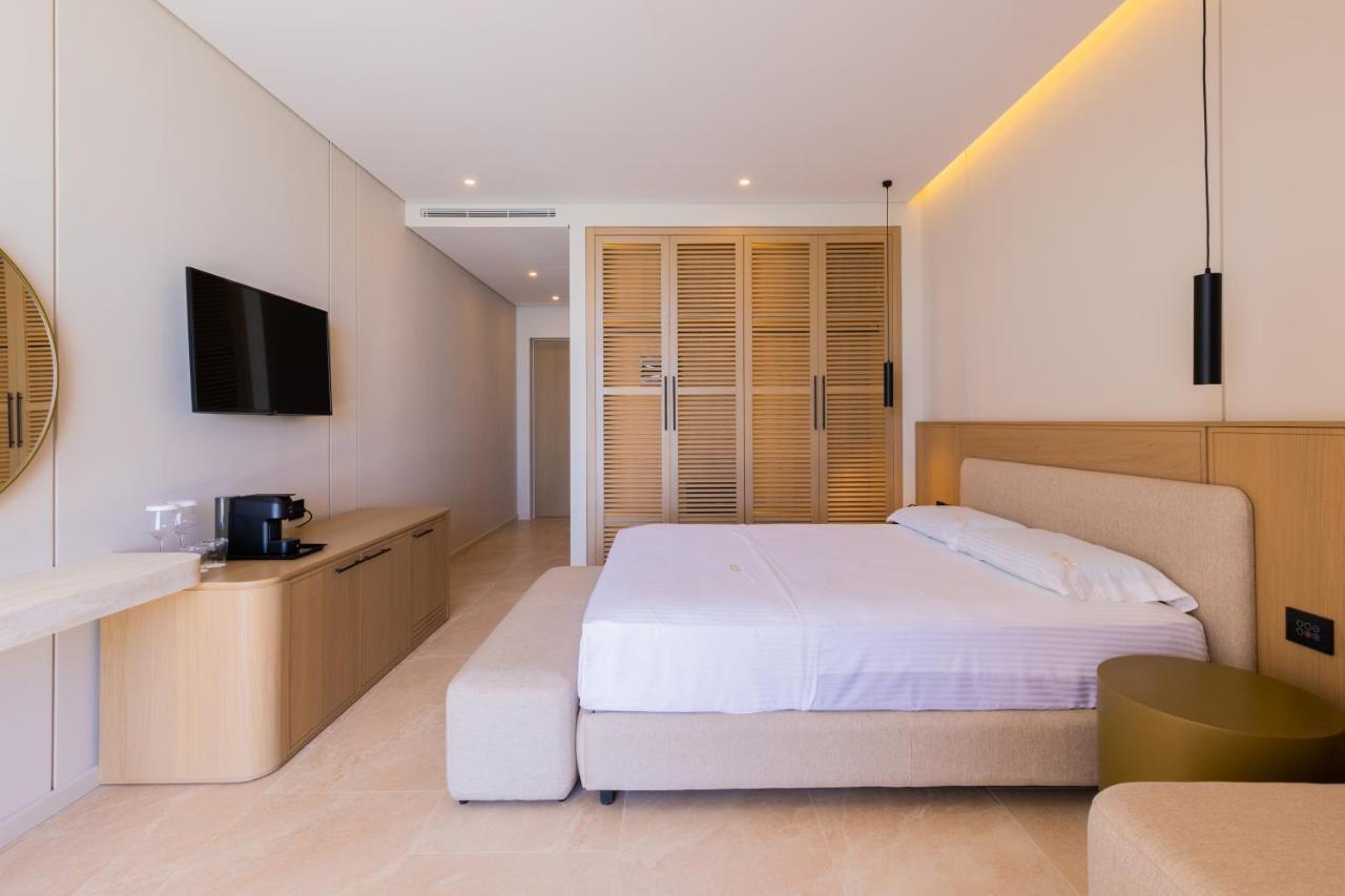 דרמי Beyond A Luxury Boutique Hotel מראה חיצוני תמונה